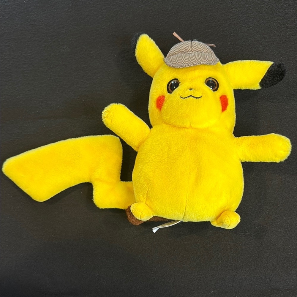 Yellow Detective Pikachu Plush Toy- 8.5”-like new!